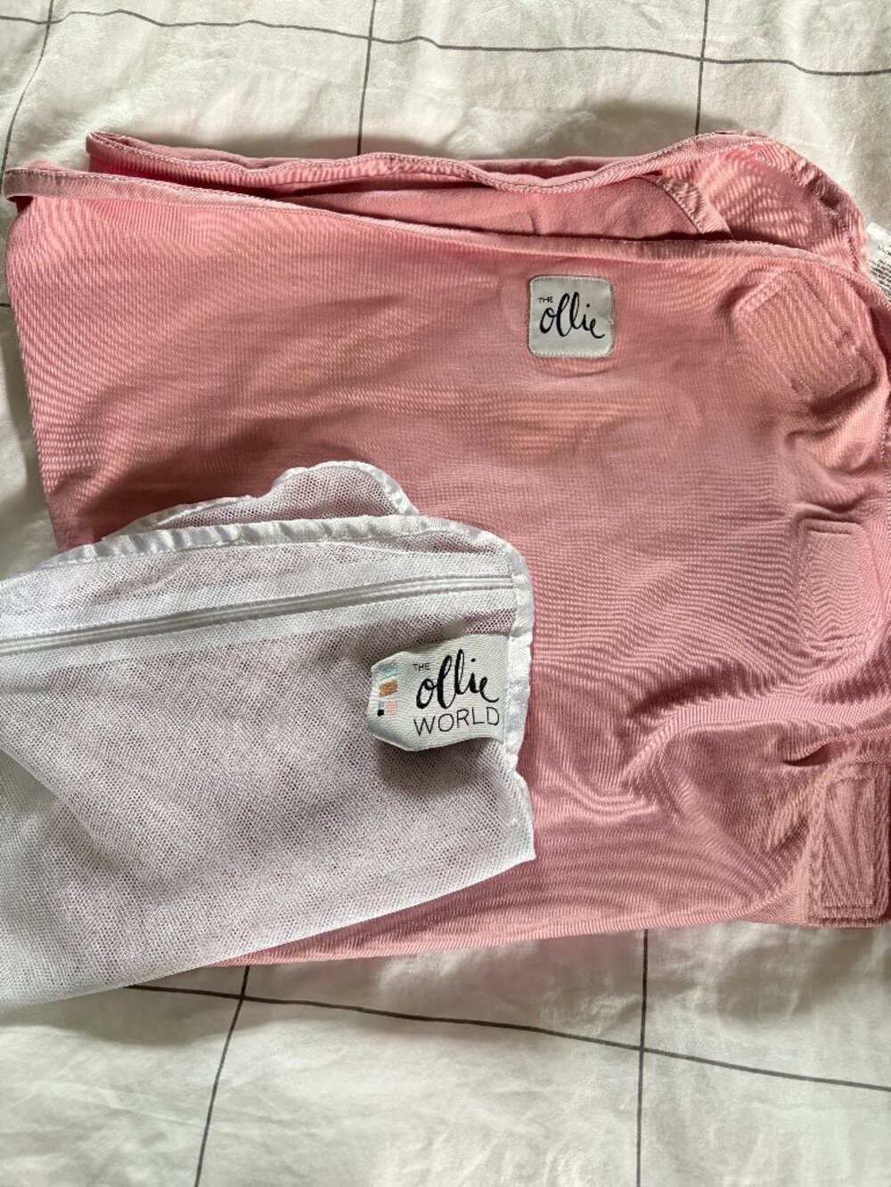 Ollie Swaddle - Pink